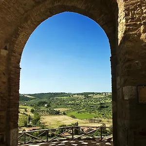 https://locanda-delle-mura-anna-de-croy.it-tuscanyhotel.com